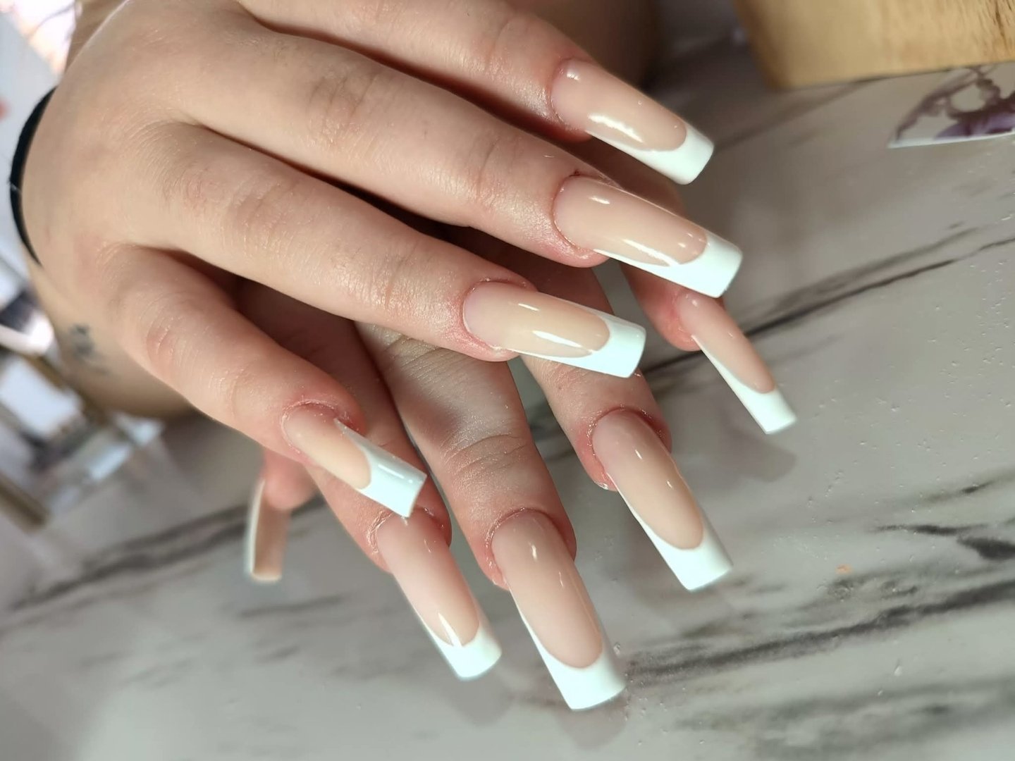 11 2patricia-falcon-unas-esculpidas-manicura-pedicura-maquillaje-depilacion-sevilla